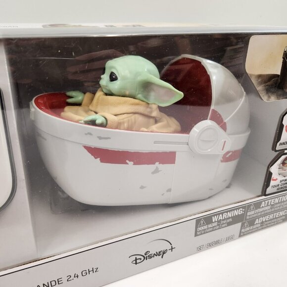 Star Wars Mandalorian Grogu & Hover Pram RC Remote Control Disney NEW - Picture 5 of 12